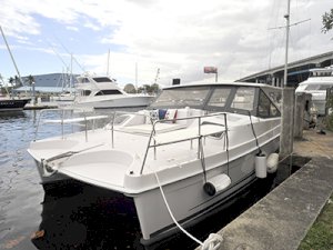 HULL 106